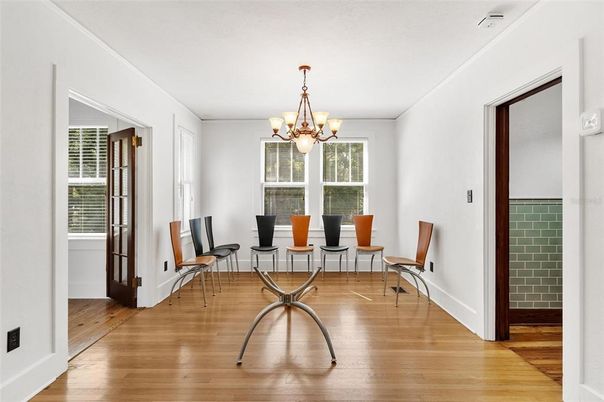 Chandelier, Dining room, Interior, Wood Texture Flooring
