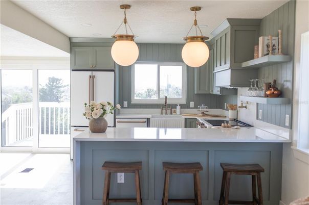 Interior, Kitchen, Pendant Lights