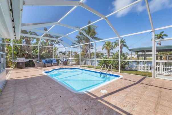 Glass Ceilings, Interior, Pool, Sun Room, Water