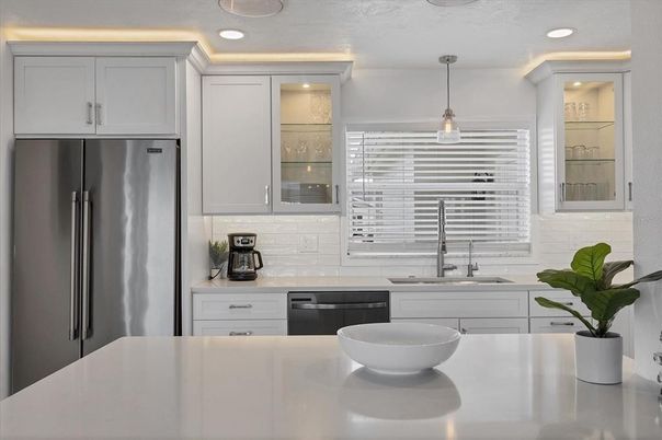 Interior, Kitchen, Pendant Lights, Recessed Lighting, Stainless Steel Appliances