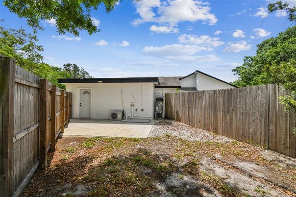Backyard, Exterior