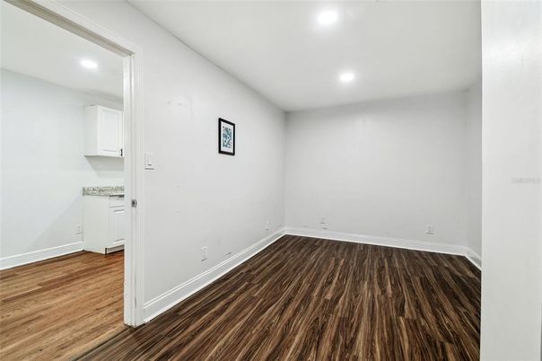 Empty room, Interior, Recessed Lighting, Wood Texture Flooring