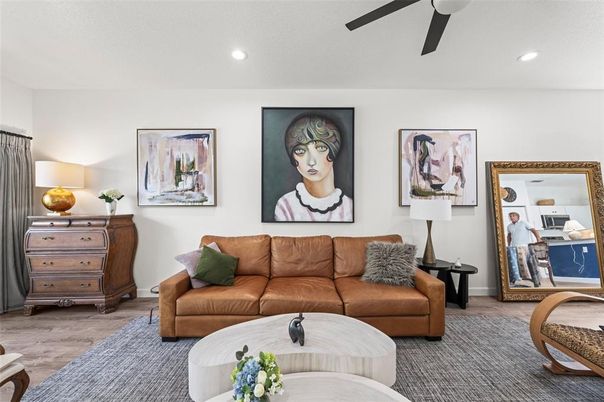 Interior, Living room, Recessed Lighting, Wood Texture Flooring