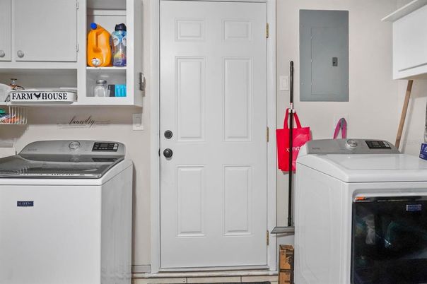 Interior, Utility Closets, Washer