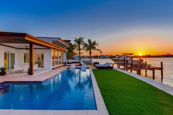 Exterior, Lake, Pool