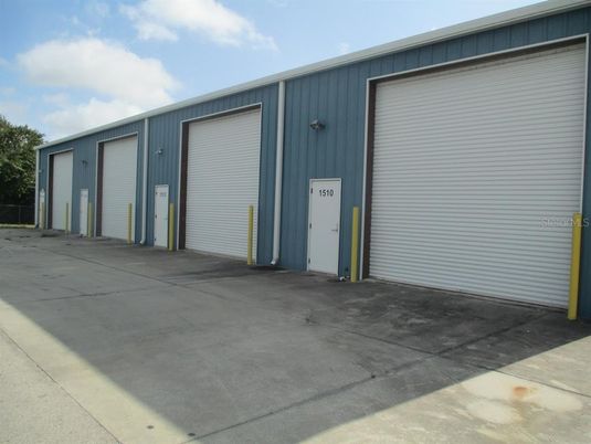 Detached Garage, Exterior