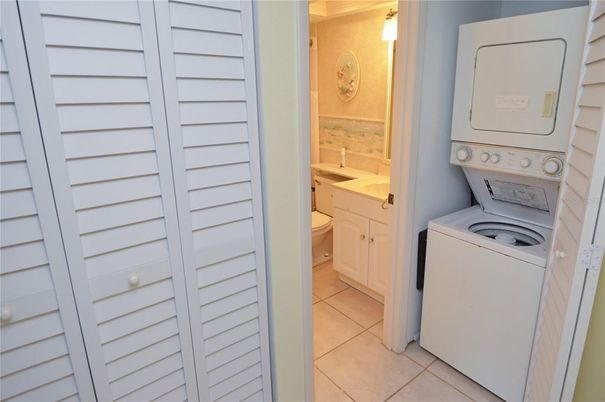 Interior, Utility Closets, Washer
