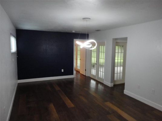 Empty room, Interior, Pendant Lights, Wood Texture Flooring