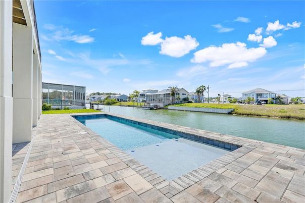 Exterior, Lake, Pool
