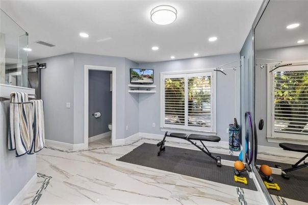 Fitness Equipment, Interior, Marble, Recessed Lighting