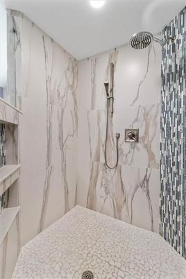 Bathroom, Interior, Marble Walls, Recessed Lighting