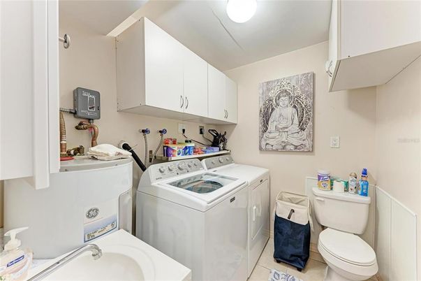 Interior, Washer