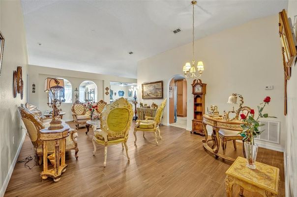 Chandelier, Dining room, Interior, Living room, Pendant Lights, Wood Texture Flooring