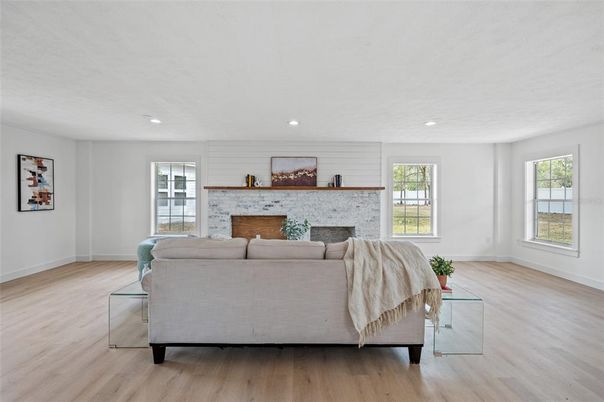 Interior, Living room, Recessed Lighting, Wood Texture Flooring