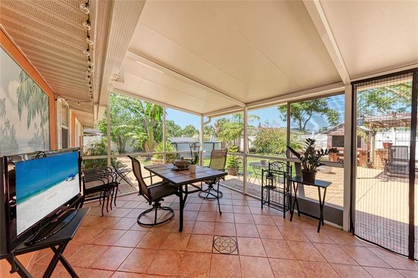 Dining room, Interior, Sun Room