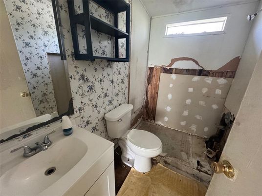 Bathroom, Interior, Wood Texture Flooring