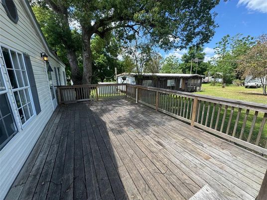 Backyard, Exterior, Wood Texture Flooring