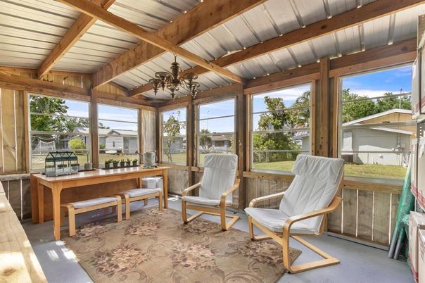 Chandelier, Interior, Sun Room, Wooden Beams