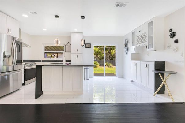 Interior, Kitchen, Pendant Lights, Recessed Lighting, Stainless Steel Appliances