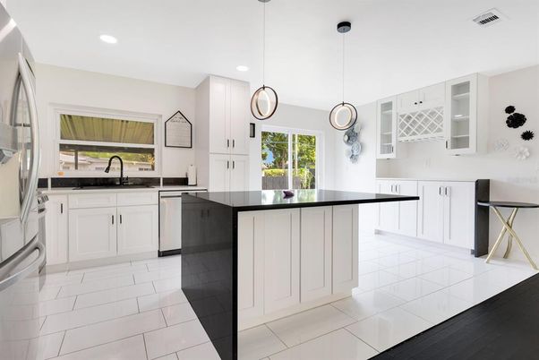 Interior, Kitchen, Pendant Lights, Recessed Lighting