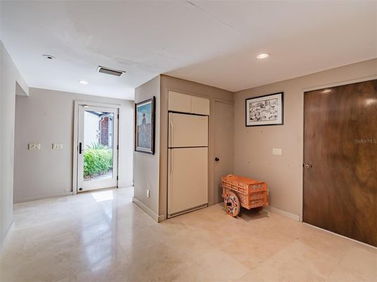 Interior, Recessed Lighting