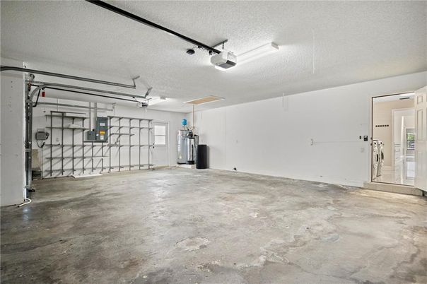 Garage, Interior