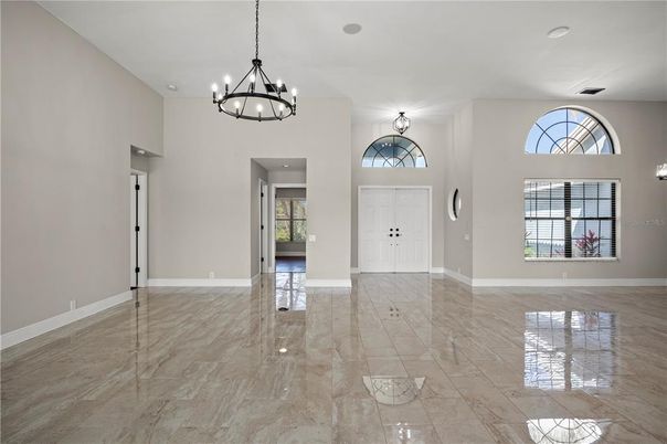 Chandelier, Empty room, Interior, Pendant Lights