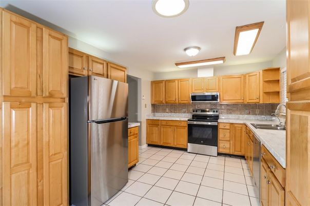 Interior, Kitchen, Stainless Steel Appliances