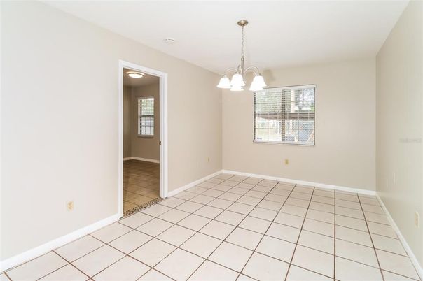 Chandelier, Empty room, Interior, Pendant Lights