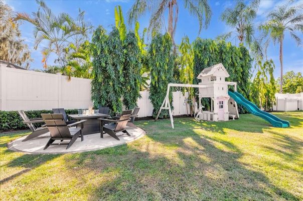 Backyard, Exterior, Playground