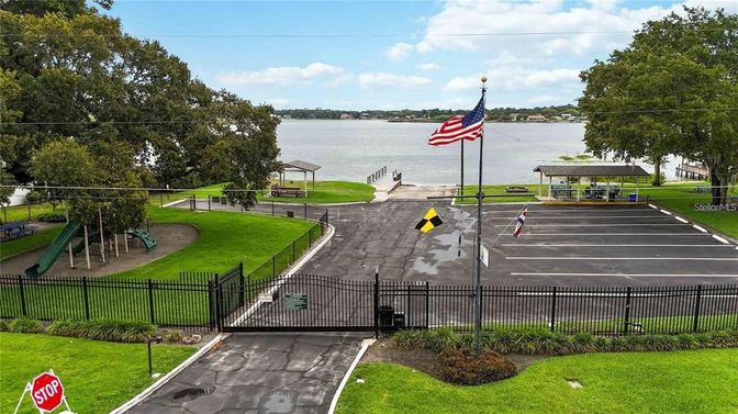 Exterior, Playground, Water