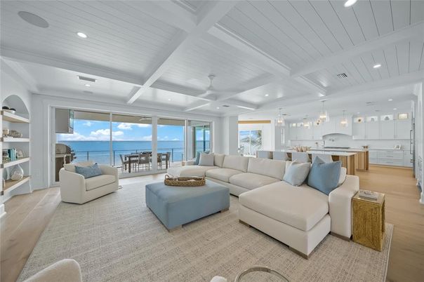 Interior, Kitchen, Living room, Pendant Lights, Recessed Lighting, Water, Wood Texture Flooring