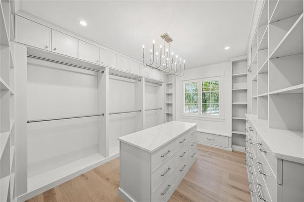 Interior, Pendant Lights, Recessed Lighting, Walk-in Closets, Wood Texture Flooring