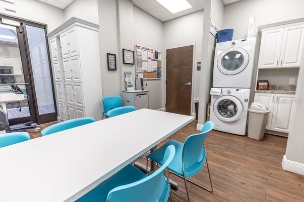 Dining room, Interior, Utility Closets, Washer, Wood Texture Flooring