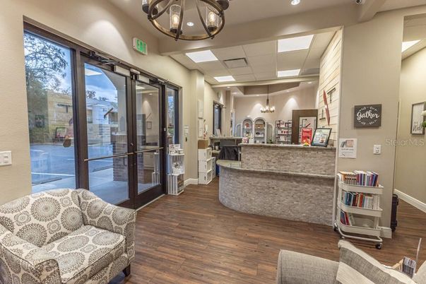 Interior, Pendant Lights, Recessed Lighting, Wood Texture Flooring