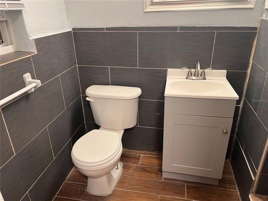 Bathroom, Interior, Wood Texture Flooring