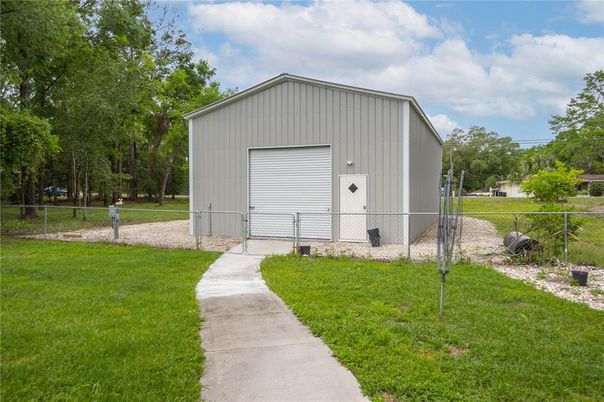 Backyard, Detached Garage, Exterior