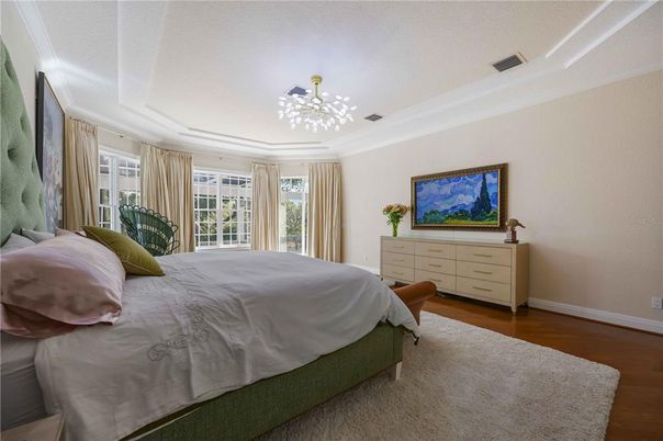 Bedroom, Interior, Pendant Lights, Wood Texture Flooring