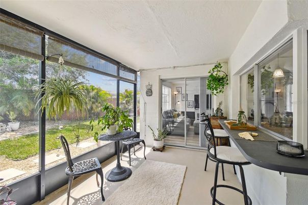 Dining room, Interior, Sun Room