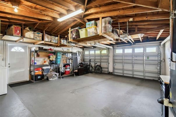 Garage, Interior, Wooden Beams, Wooden Ceilings