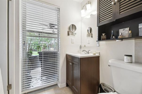 Bathroom, Interior