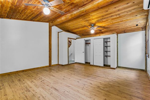 Empty room, Interior, Wooden Ceilings, Wood Texture Flooring
