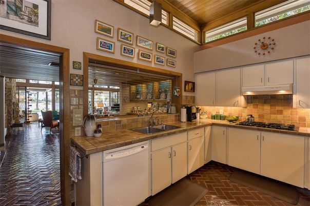 Interior, Kitchen, Tile Countertops