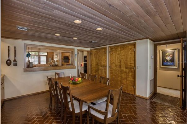 Dining room, Interior, Recessed Lighting, Wooden Ceilings