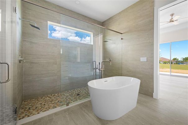 Bathroom, Free Standing Baths, Glass Shower, Interior, Recessed Lighting