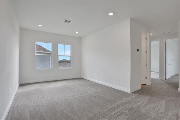 Empty room, Interior, Recessed Lighting