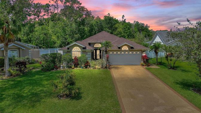 Attached, Backyard, Exterior, Facade, French Provincial