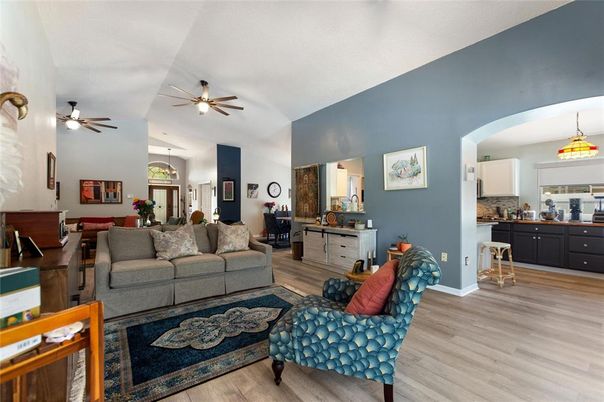 Interior, Kitchen, Living room, Pendant Lights, Wood Texture Flooring