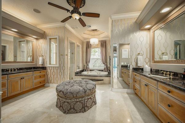 Bathroom, Dual Sink Vanities, Interior, Pendant Lights, Recessed Lighting