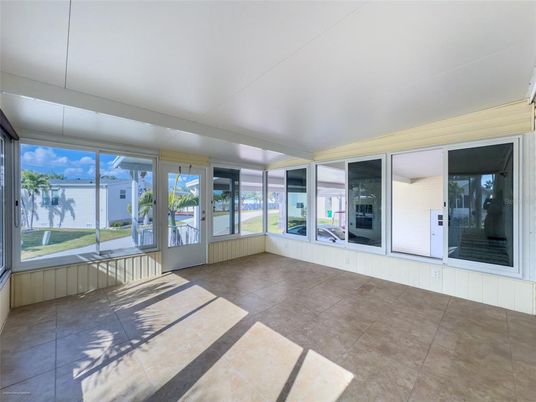 Empty room, Interior, Sun Room